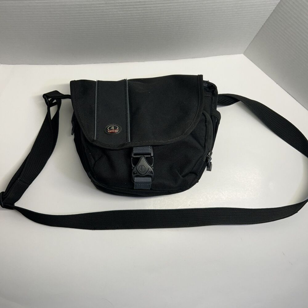 Tamrac Rally 2 3442 Padded D-SLR Camera Bag, 2 Lens, Zipper Front Pocket